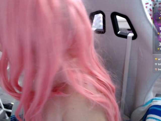 Bellastarrr84 live webcam show