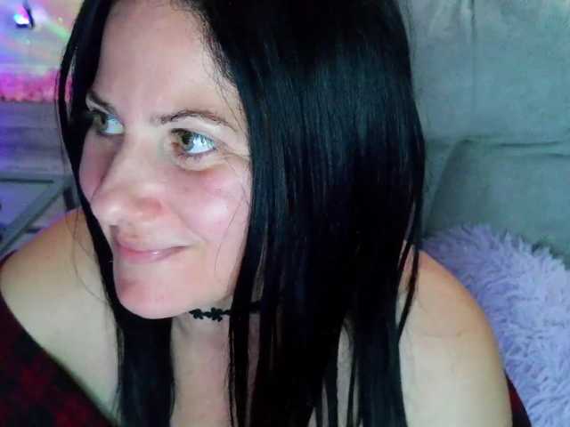 Bellastarrr84 live cam preview
