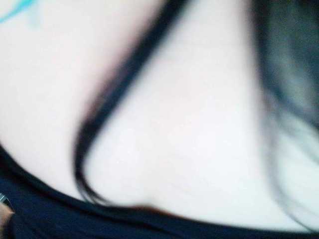 Bellastarrr84, modelo de webcam