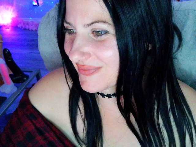 Bellastarrr84 live cam preview