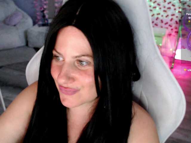 bellastarrr84 cam belle