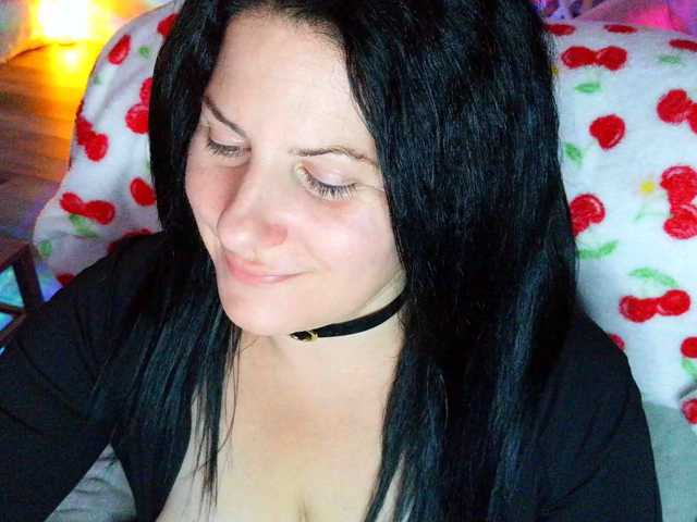 Bellastarrr84 live cam on BongaCams