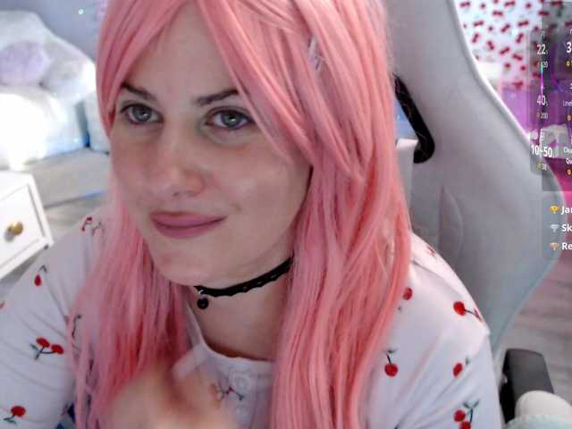 Bellastarrr84 live webcam show