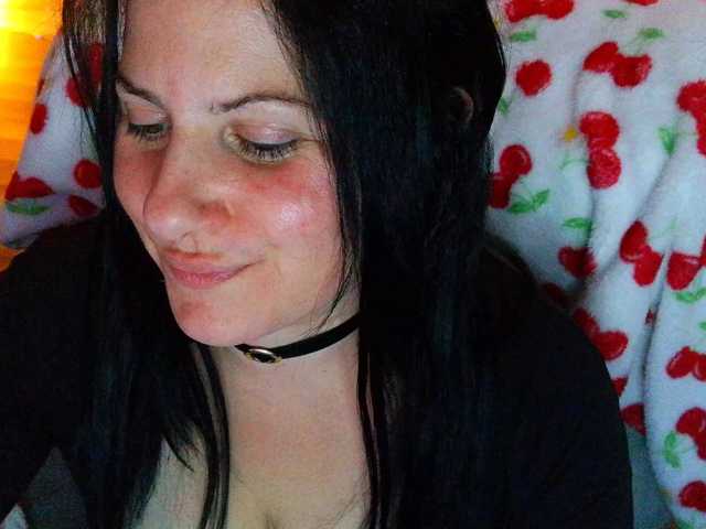 Bellastarrr84 live cam on BongaCams