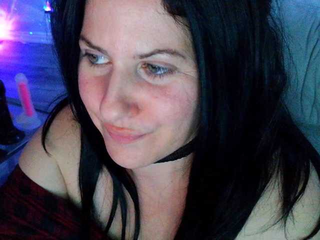 Bellastarrr84 live cam preview