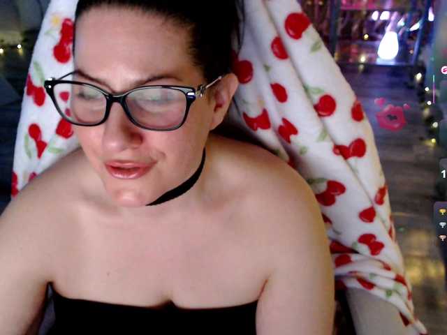 Bellastarrr84's BongaCams show and profile
