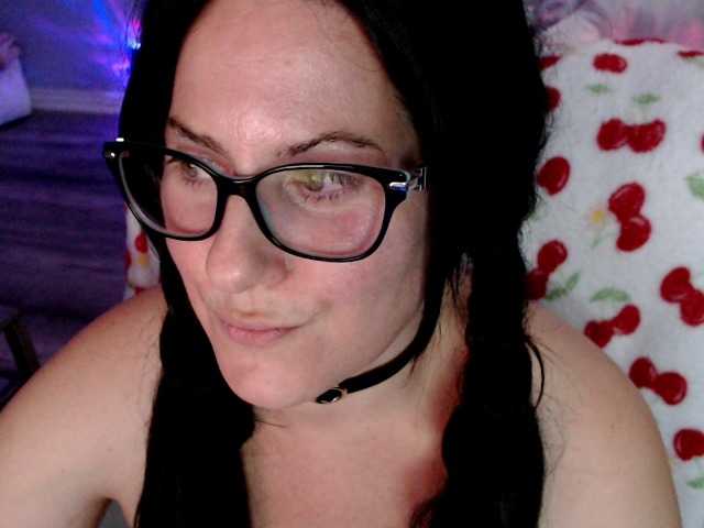 Bellastarrr84 live cam preview
