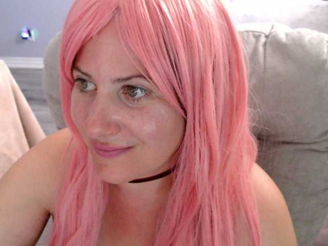 Bellastarrr84 live cam on BongaCams
