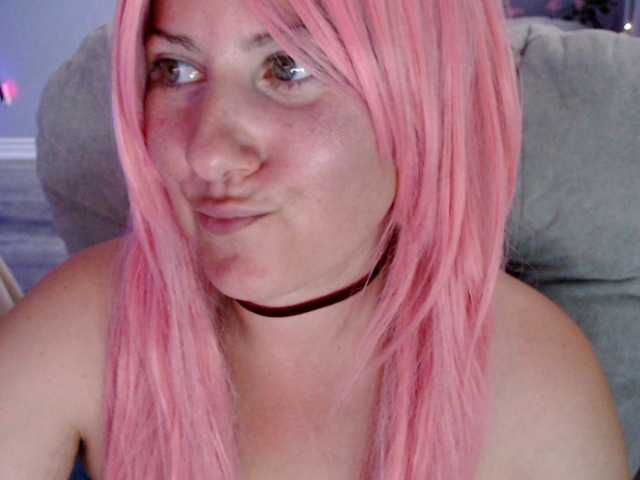 Bellastarrr84 live cam preview