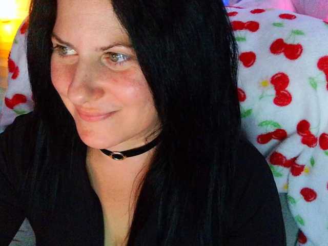 Bellastarrr84 live cam on BongaCams