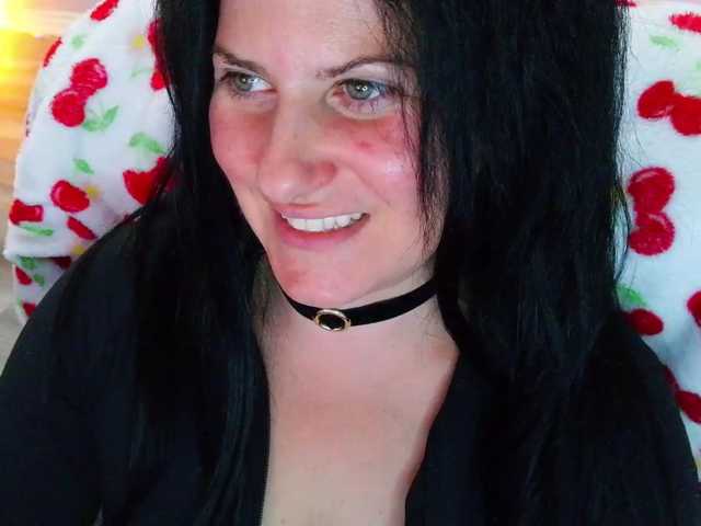 Bellastarrr84 live cam on BongaCams