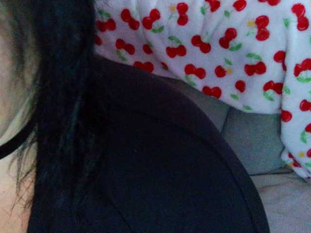 Bellastarrr84 live cam on BongaCams