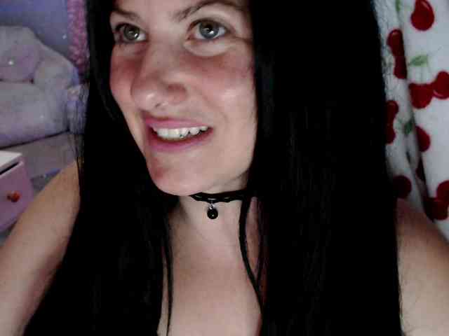 Bellastarrr84 webcam