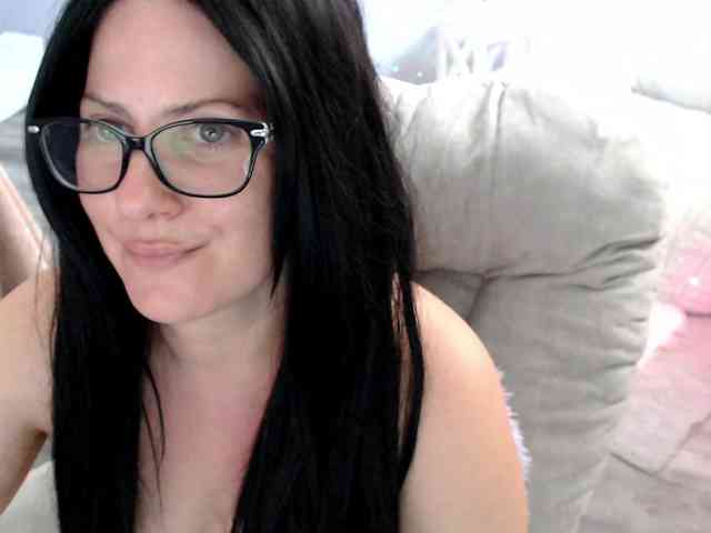 Bellastarrr84 webcam