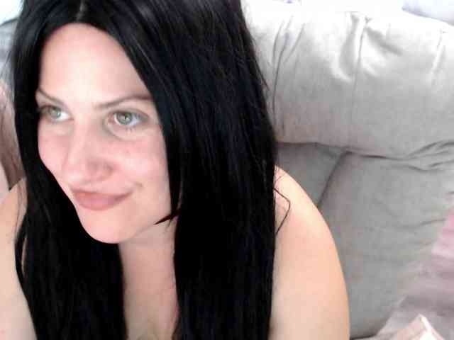 Bellastarrr84 webcam