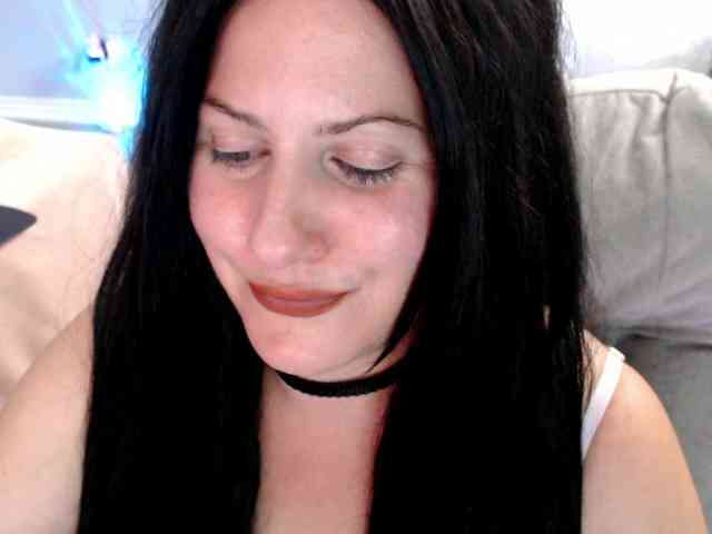 Bellastarrr84 webcam