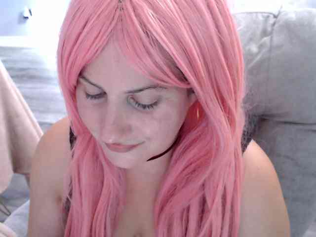 Bellastarrr84 webcam