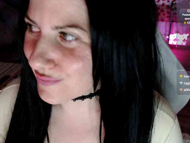 Bellastarrr84 webcam