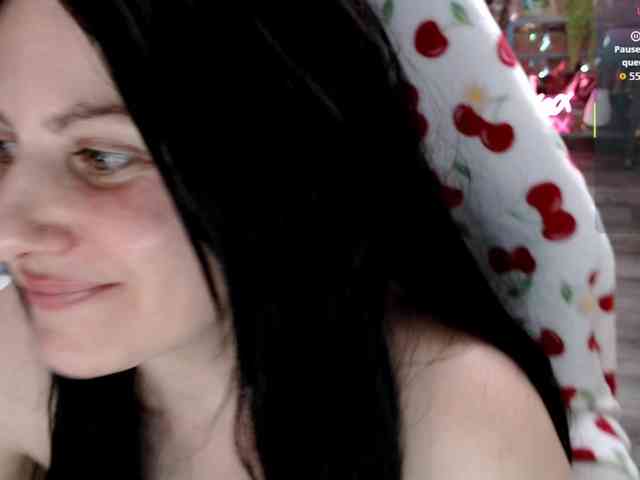 Bellastarrr84 webcam