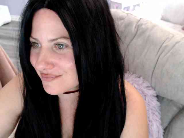 Bellastarrr84 webcam