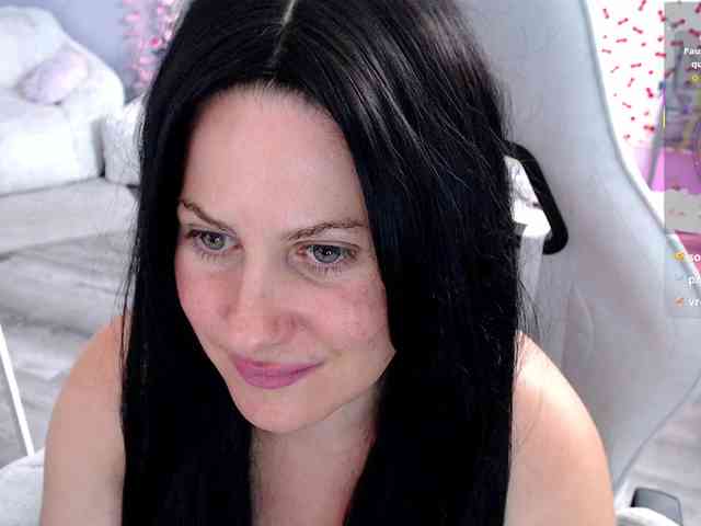 Bellastarrr84 webcam