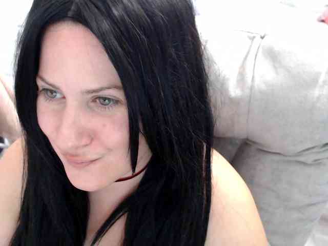 Bellastarrr84 webcam