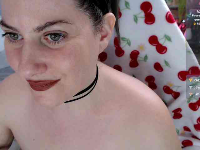 Bellastarrr84 webcam