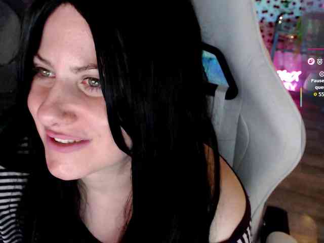Bellastarrr84 webcam