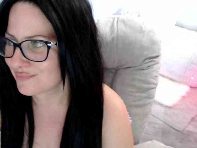 Bellastarrr84 webcam