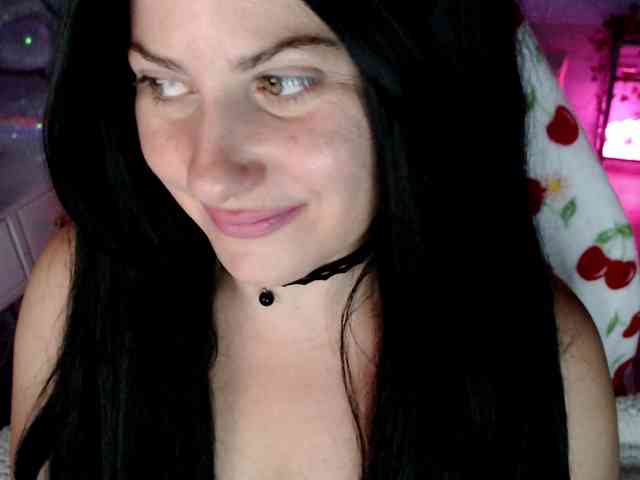 Bellastarrr84 Live Webcam on BongaCams
