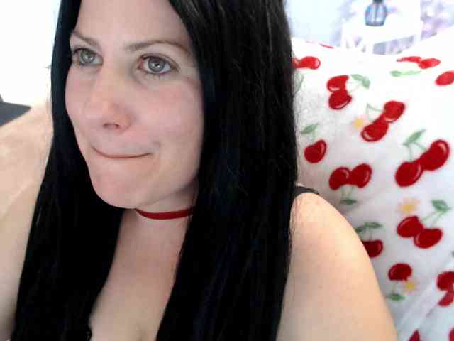 Bellastarrr84 webcam