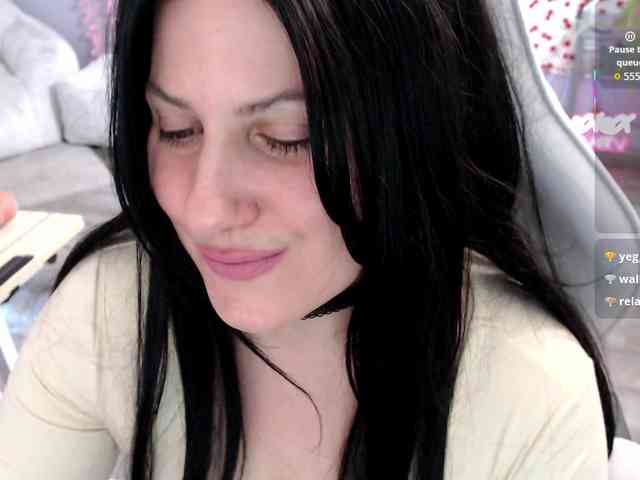 Bellastarrr84 webcam