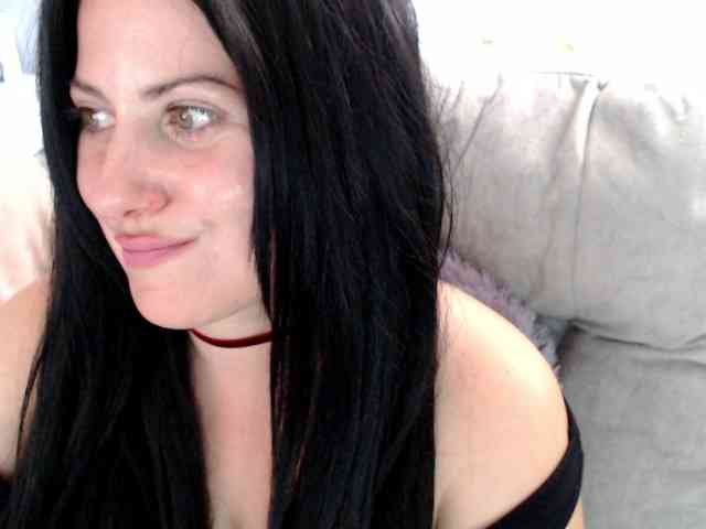 Bellastarrr84 webcam