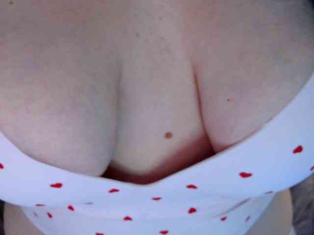 Bellastarrr84 webcam