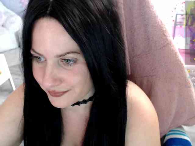 Bellastarrr84 webcam