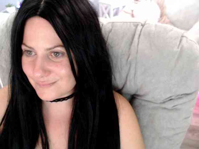 Bellastarrr84 webcam