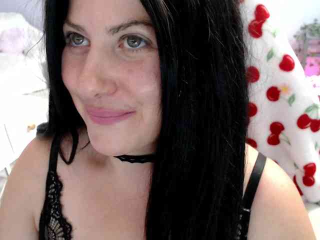 Bellastarrr84 Live Webcam on BongaCams