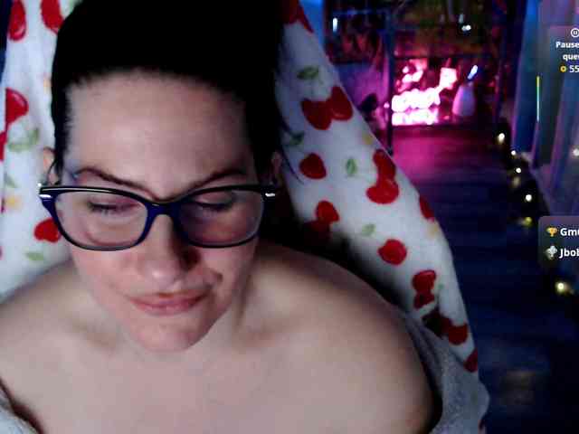 Bellastarrr84 webcam