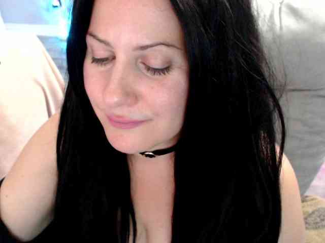 Bellastarrr84 webcam