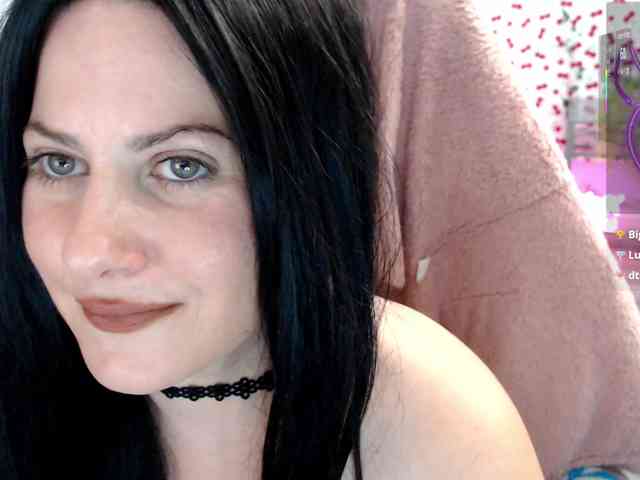 Bellastarrr84 webcam