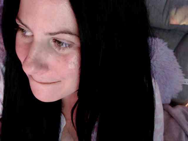 Bellastarrr84 webcam