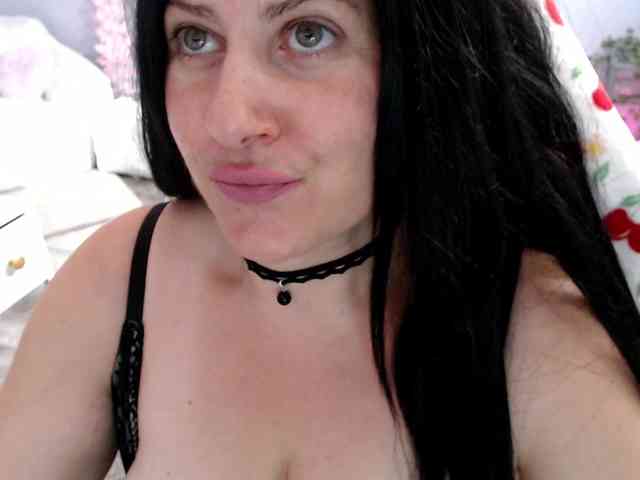 Bellastarrr84 webcam