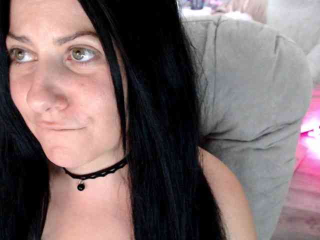 Bellastarrr84 webcam