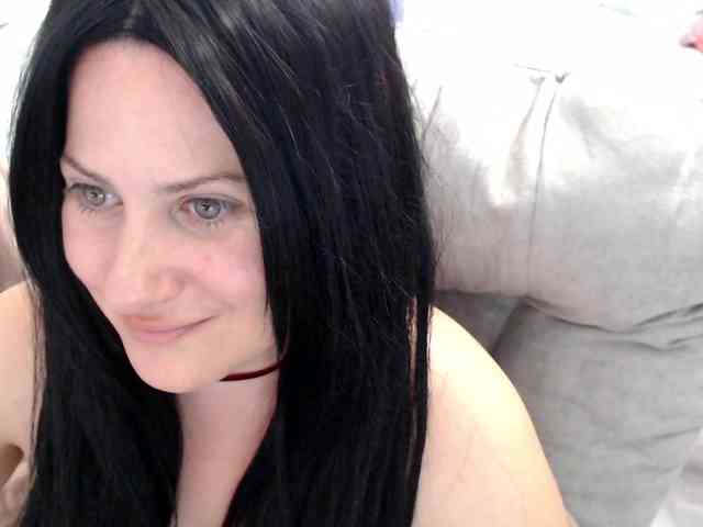 Bellastarrr84 webcam