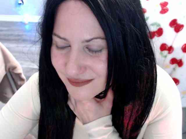 Bellastarrr84 webcam