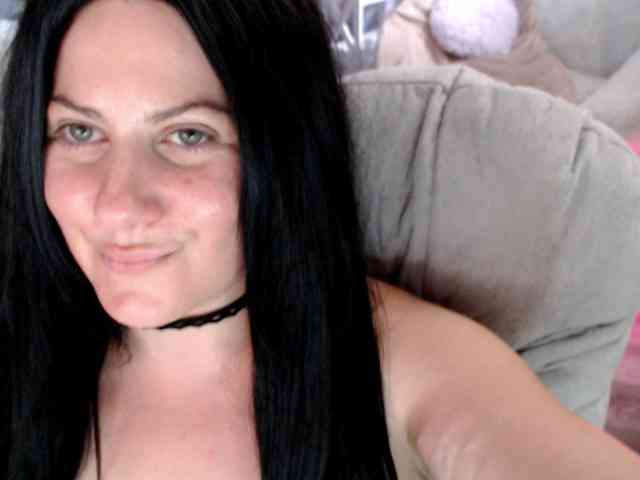 Bellastarrr84 webcam