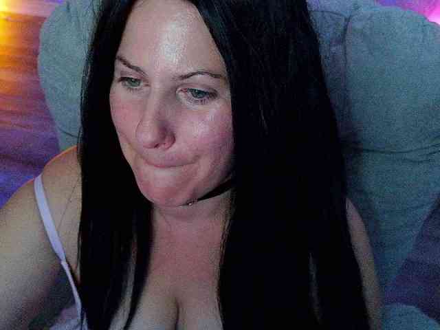 Bellastarrr84 webcam