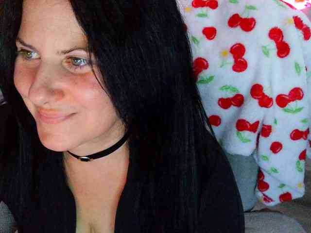 Bellastarrr84 webcam