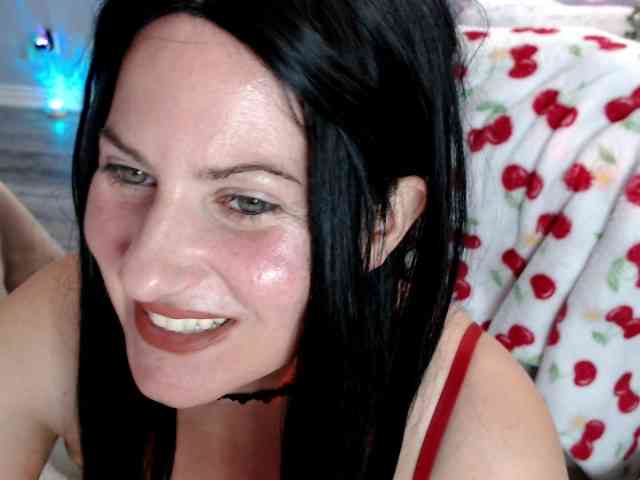 Bellastarrr84 webcam