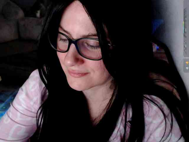 Bellastarrr84 webcam